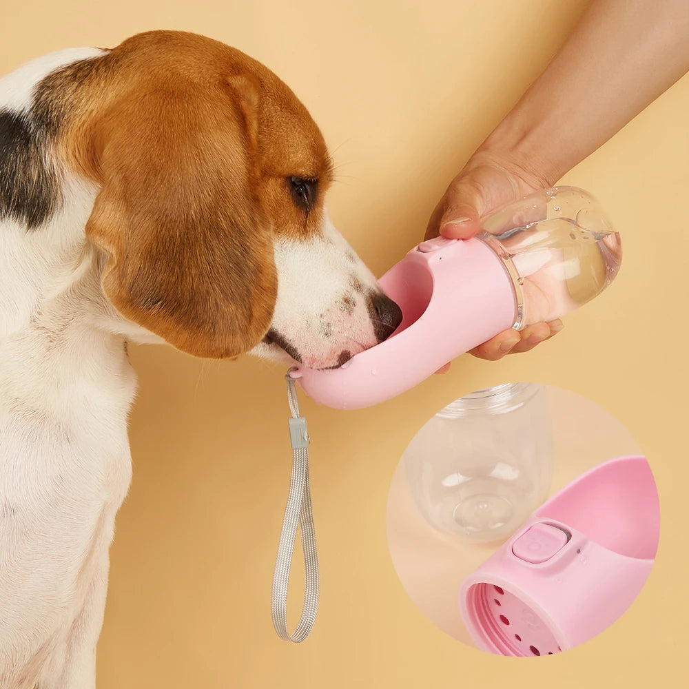 Botella portátil para perros – Hidratación en cada aventura!